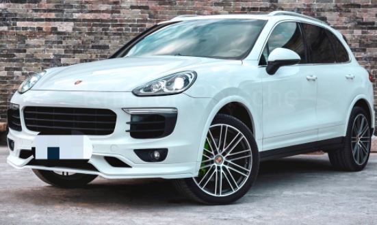 Porsche Cayenne GTS側裙
