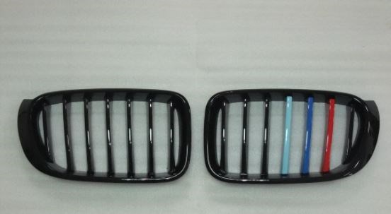 BMW F25LCI 14年~ 水箱罩