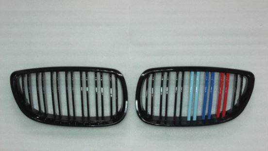 BMW E92 E93 02~06年 水箱罩