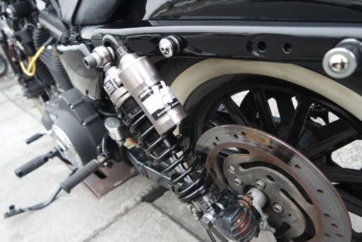 HARLEY DAVIDSON SPORTSTER XL883 EV 後避震器